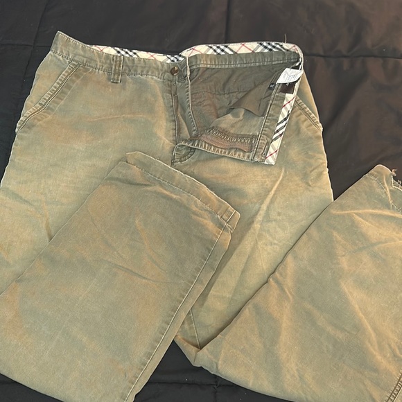 Burberry Other - 🌷Burberry Size 36 Green Pant